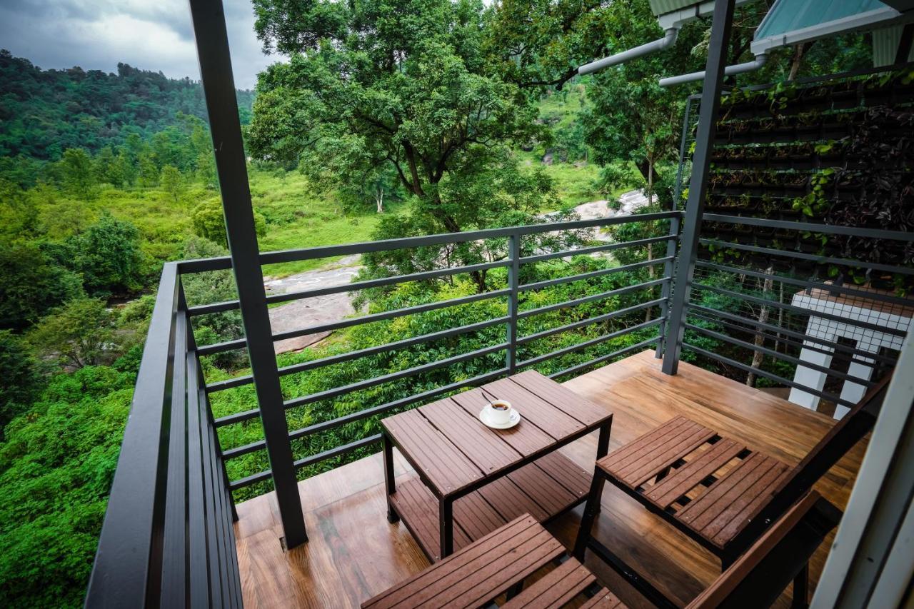 Misty Range Resorts Maraiyūr Eksteriør billede